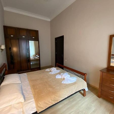 Beridze Apartment Tbilisi ภายนอก รูปภาพ